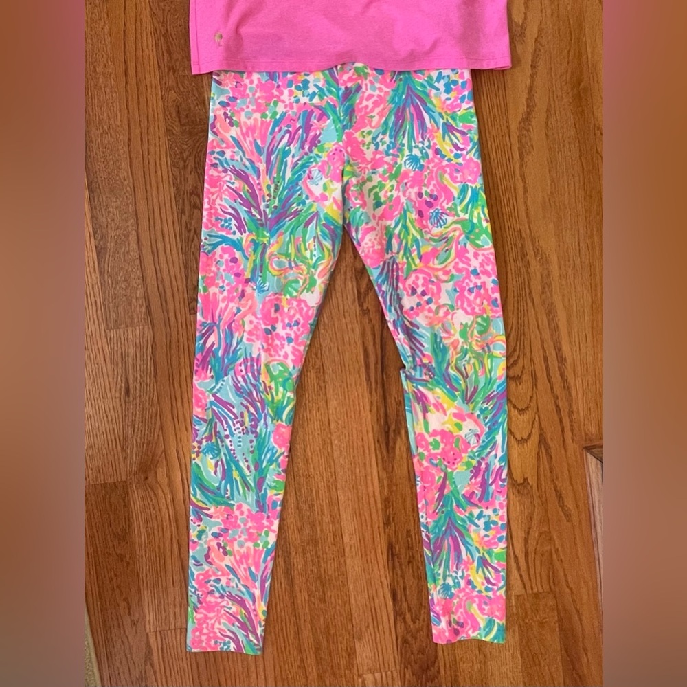 NWOT Girls Leggings Size XL (12-14) “Fan Sea”🌴💕